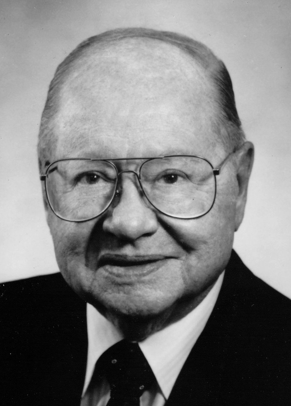 119. Carl Curtis